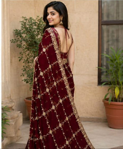 SAREE